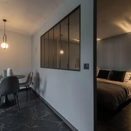 L'arsenal - Centre Historique * 牟罗兹