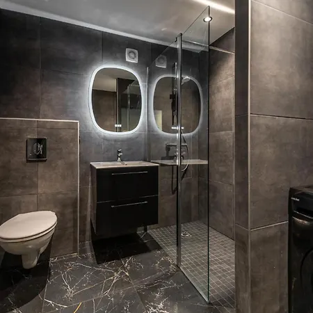 L'arsenal - Centre Historique *